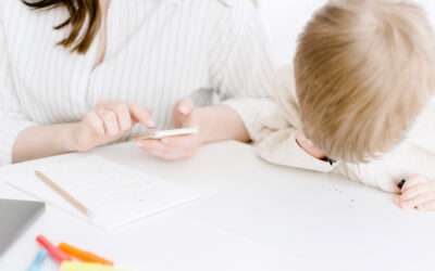 Kinder krank – und der Job steht still? Warum ein Online-Business Müttern mehr Sicherheit bietet